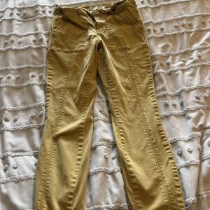 Women’s Olive Green Straight-Leg Jeans